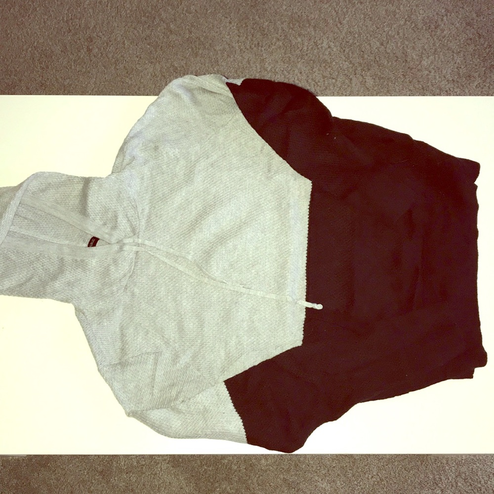 Grey and black Banana Republic hooded sweatshirt